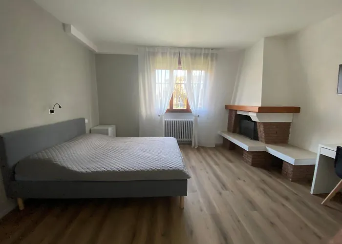 فندق مبيت وإفطار Colibri Art